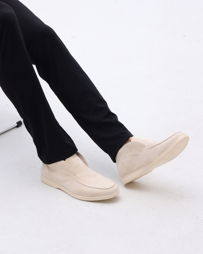 Hohe Wildleder-Slipper