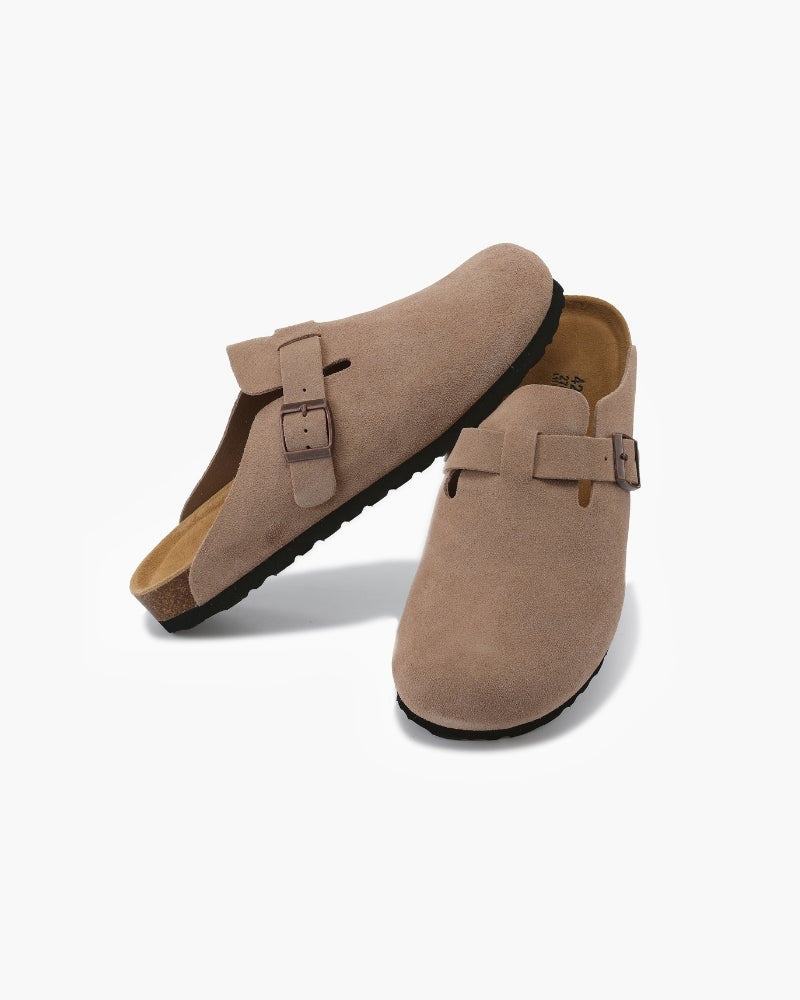 Clogs aus Wildleder